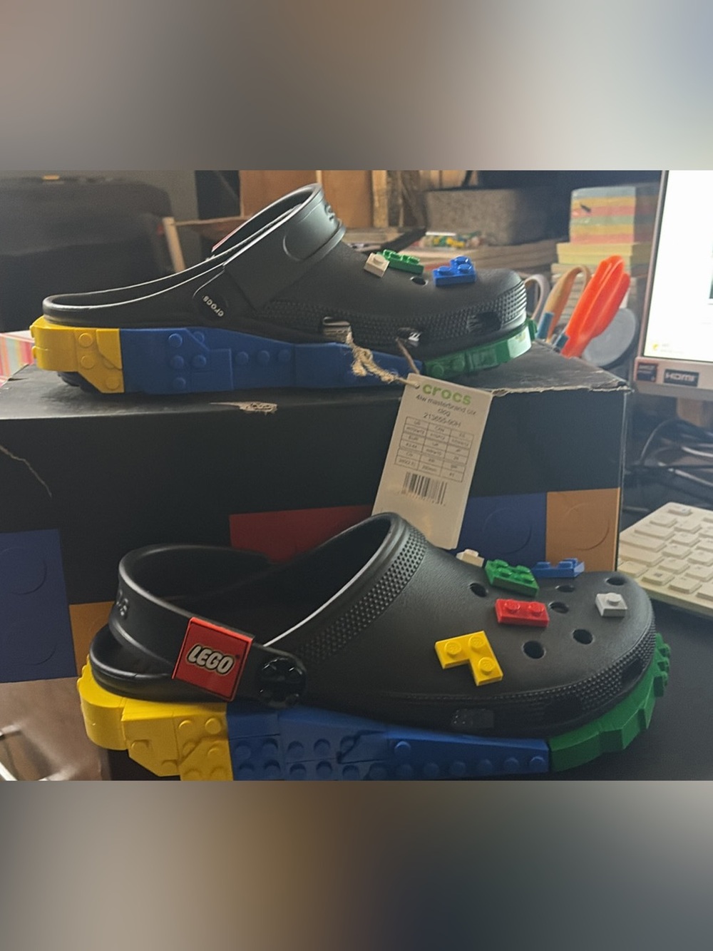 Crocs Lego Masterbrand OLX Clog Men’s 10 ( Women’s 12)